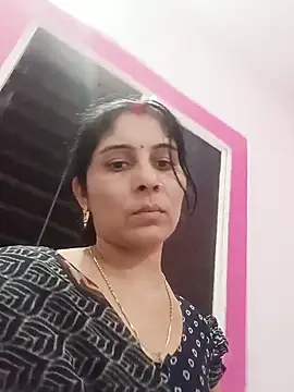 Hot ree85 online show from 05-21-26, 03:08