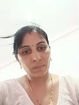 Hot ree85 online show from 06-11-26, 05:44