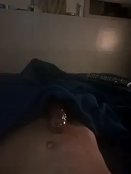 Snapshot of choocoolate chatting on 03-25-26, 04:07 choocoolate online show from 03-25-26, 04:07