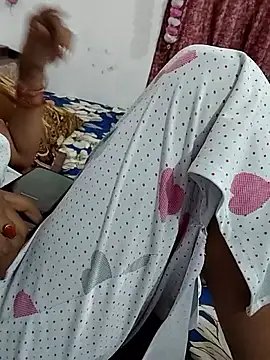 Snapshot of Night-Couple2 chatting on 03-07-26, 08:22 Night-Couple2 online show from 03-07-26, 08:22