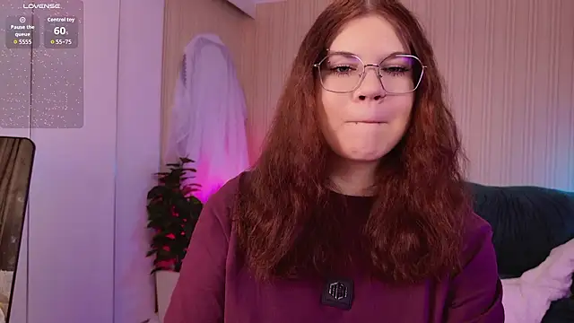 Snapshot of A_Lot_of_Bunny chatting on 02-22-26, 09:08 A Lot of Bunny online show from 02-22-26, 09:08