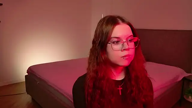 A Lot of Bunny online show from 05-09-26, 02:00