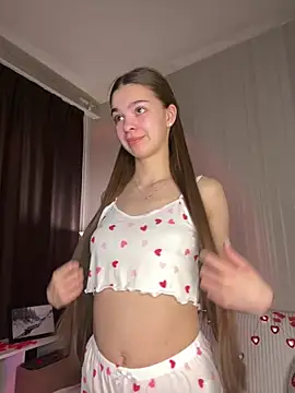 Snapshot of SkylineBliss chatting on 02-12-26, 02:17 SkylineBliss online show from 02-12-26, 02:17