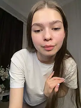 Snapshot of SkylineBliss chatting on 06-26-26, 11:36 SkylineBliss online show from 06-26-26, 11:36
