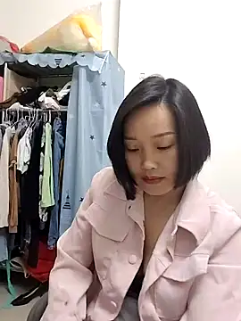   BingBing   online show from 03-17-26, 08:45