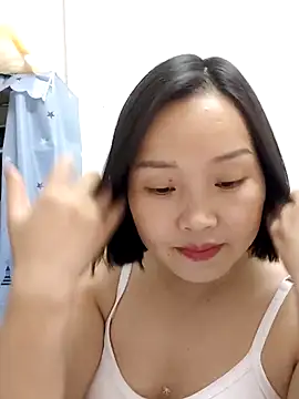   BingBing   online show from 03-18-26, 11:13