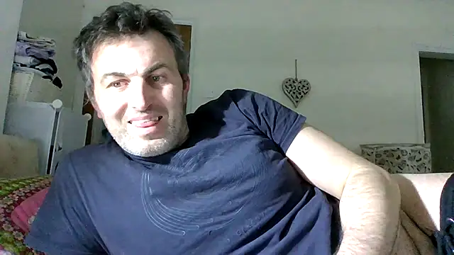 Hakfin666 online show from 05-09-26, 10:37
