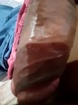 Snapshot of bmw7263 chatting on 02-16-26, 01:07 bmw7263 online show from 02-16-26, 01:07