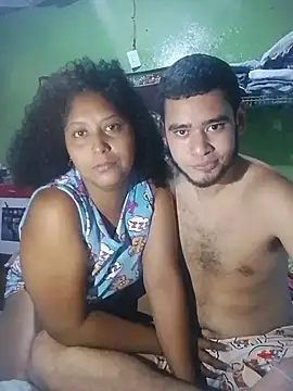 Snapshot of Isabel_and_Heckler chatting on 01-06-26, 10:23 Isabel and Heckler online show from 01-06-26, 10:23