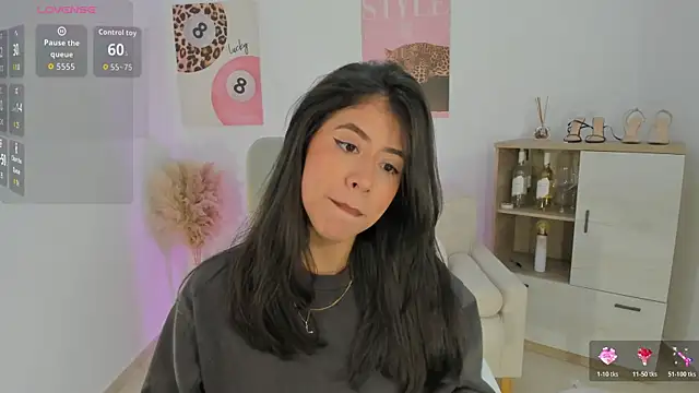 Snapshot of Sussan_Monroe chatting on 03-22-26, 11:46 Sussan Monroe online show from 03-22-26, 11:46