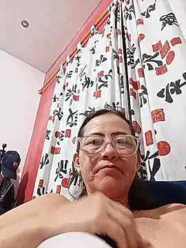 Salome 69 online show from 06-17-26, 04:37