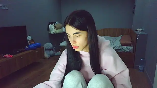 Vlada Elfie online show from 04-18-26, 07:58