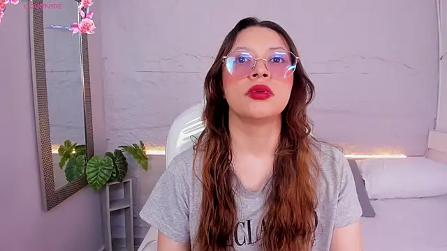 lanna 18  online show from 05-12-26, 11:51