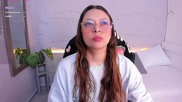lanna 18  online show from 05-18-26, 11:38