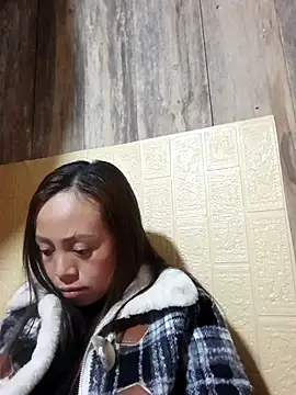 Snapshot of ren1100 chatting on 02-05-26, 02:22 ren1100 online show from 02-05-26, 02:22