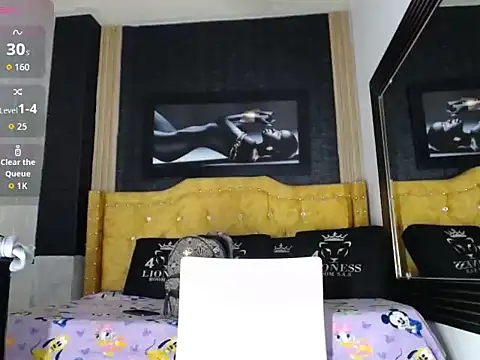 Esmeralda hot5 online show from 02-02-26, 08:29