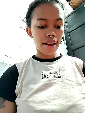 shenna brunette online show from 03-06-26, 02:57