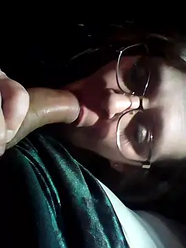 Snapshot of deeandjen chatting on 03-27-26, 11:26 deeandjen online show from 03-27-26, 11:26