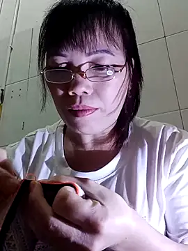 Snapshot of Sana-vn chatting on 02-16-26, 01:18 Sana-vn online show from 02-16-26, 01:18