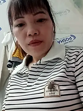 Snapshot of Sana-vn chatting on 02-17-26, 01:35 Sana-vn online show from 02-17-26, 01:35