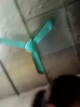 Snapshot of Sana-vn chatting on 03-11-26, 06:25 Sana-vn online show from 03-11-26, 06:25