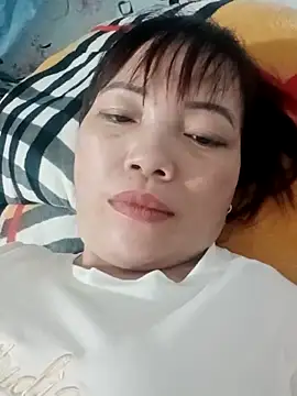 Snapshot of Sana-vn chatting on 03-23-26, 10:08 Sana-vn online show from 03-23-26, 10:08