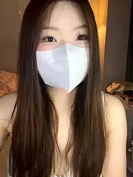  xiaoxinxin  online show from 06-17-26, 02:29