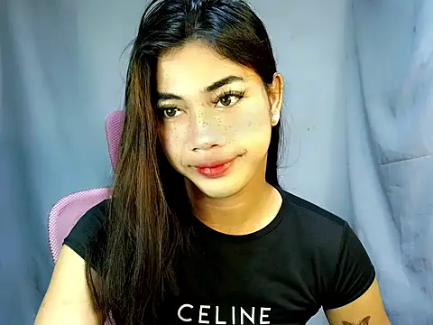 Snapshot of Margalona_ chatting on 05-16-26, 04:06 Margalona online show from 05-16-26, 04:06