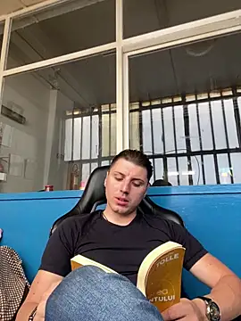 allee2206 online show from 04-26-26, 01:42