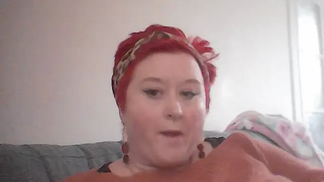 Snapshot of BustyRedxx chatting on 03-08-26, 04:11 BustyRedxx online show from 03-08-26, 04:11