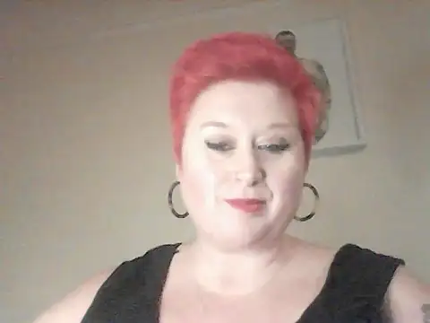 Snapshot of BustyRedxx chatting on 03-12-26, 06:36 BustyRedxx online show from 03-12-26, 06:36