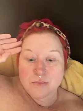 Snapshot of BustyRedxx chatting on 03-25-26, 09:26 BustyRedxx online show from 03-25-26, 09:26