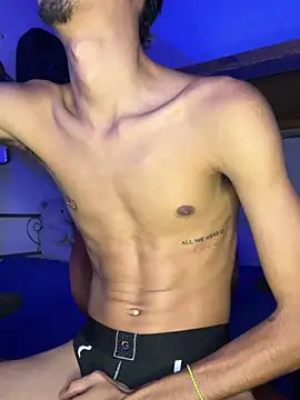 Snapshot of alexx_23cm chatting on 04-06-26, 11:05 alexx 23cm online show from 04-06-26, 11:05