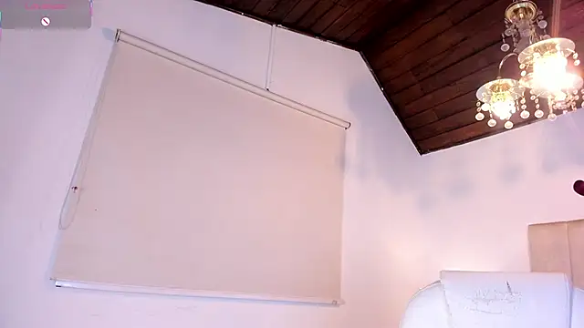  ttaylor  online show from 03-18-26, 04:37