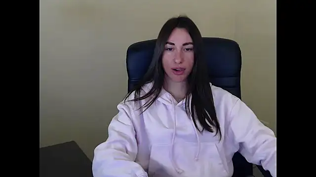 cammila horn online show from 03-14-26, 06:35