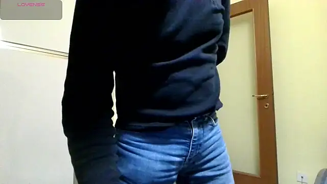 Snapshot of Ele7b5 chatting on 05-07-26, 10:04 Ele7b5 online show from 05-07-26, 10:04