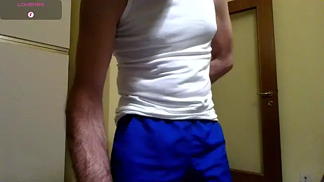 Snapshot of Ele7b5 chatting on 06-13-26, 10:51 Ele7b5 online show from 06-13-26, 10:51