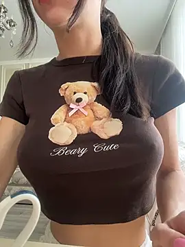 Snapshot of Judy__Hopps chatting on 01-12-26, 08:19 Judy Hopps online show from 01-12-26, 08:19