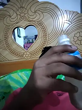 Snapshot of RAKIB5676 chatting on 02-20-26, 05:35 RAKIB5676 online show from 02-20-26, 05:35