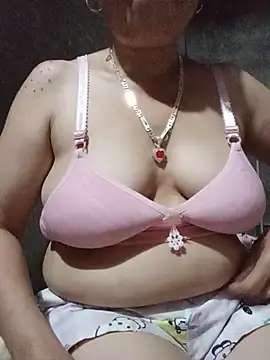 Agnes-baby online show from 06-24-26, 11:53