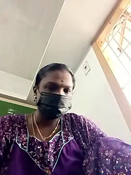 Snapshot of Tamil_Maha69 chatting on 04-21-26, 01:42 Tamil Maha69 online show from 04-21-26, 01:42