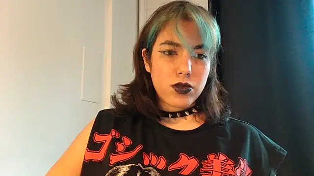goth latina online show from 02-10-26, 01:26