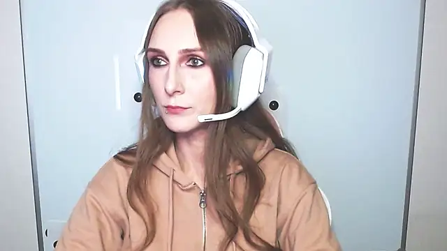 Snapshot of Sokavine chatting on 04-14-26, 08:15 Sokavine online show from 04-14-26, 08:15