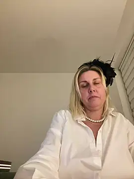 Amelia9798 online show from 01-16-26, 08:35