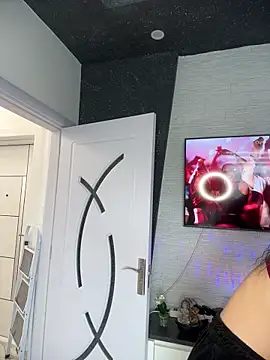 dear2002 online show from 02-02-26, 10:25