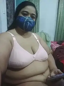 momo loves online show from 05-10-26, 02:00
