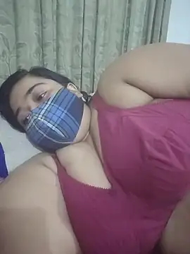 momo loves online show from 07-15-26, 03:56