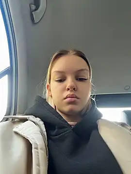 AshleyMur online show from 05-14-26, 04:52