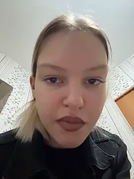 AshleyMur online show from 06-17-26, 06:27