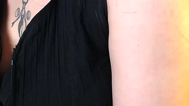 abril onnel online show from 01-06-25, 09:11